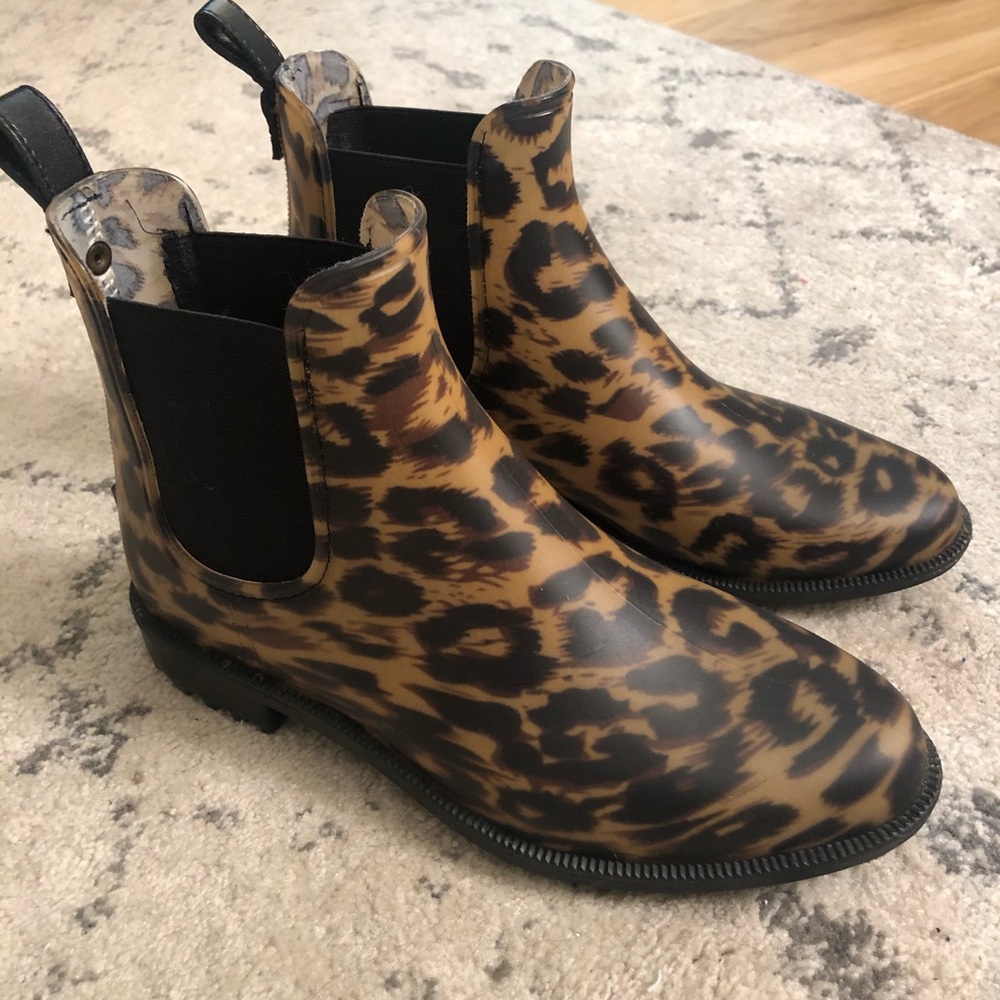 Leopard Rain Boots